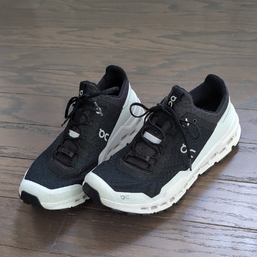 On Cloud Cloud Ultra Size 8.5 Women's Sneakers